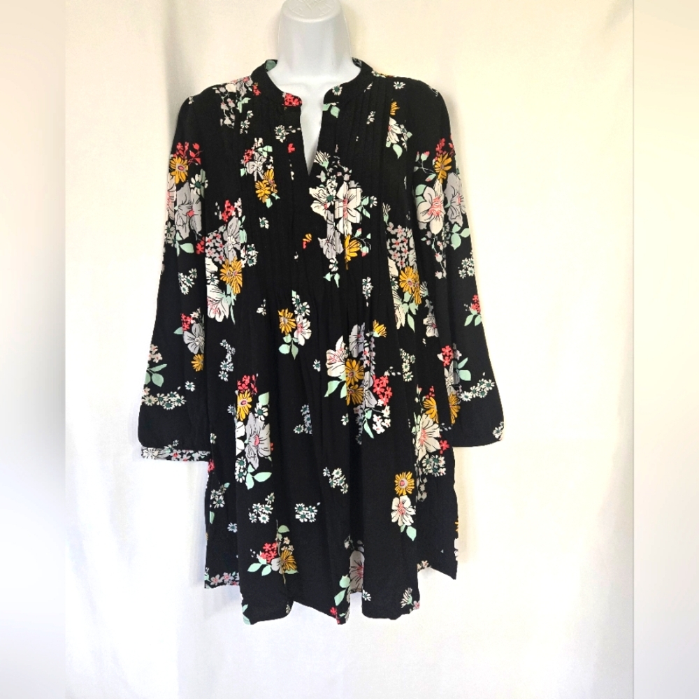 Old Navy Black Floral Print Dress Size M
